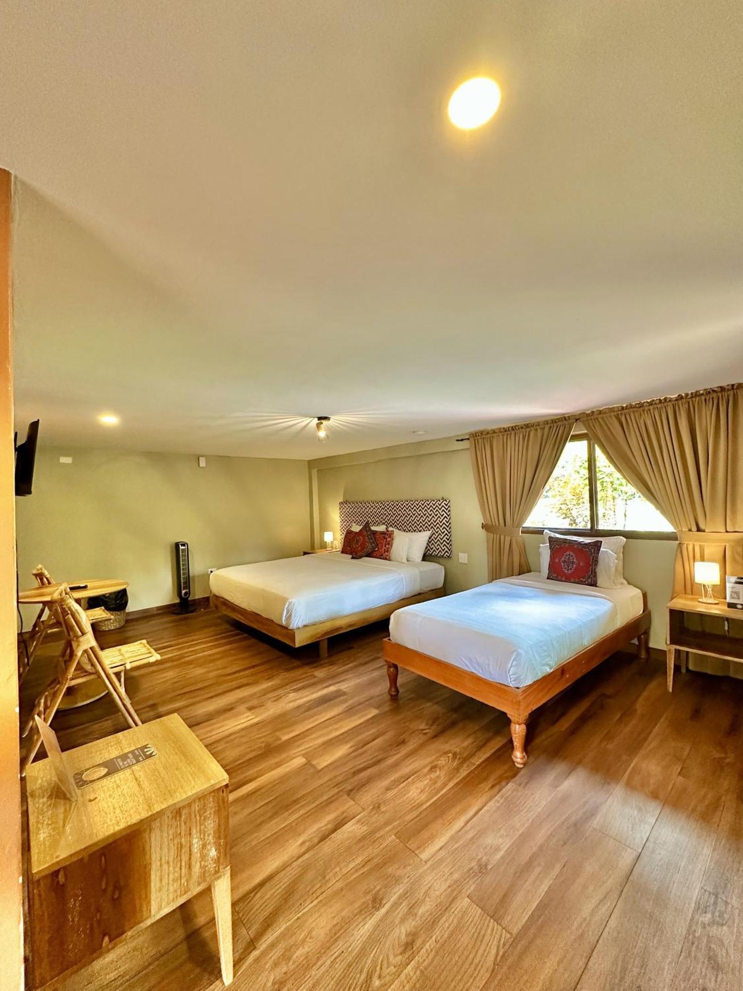 Hotel Socialtel
